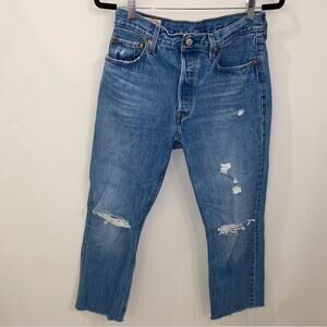 Levi's 501 High Rise Straight Leg Jeans in Medium Blue Wash Size 29
